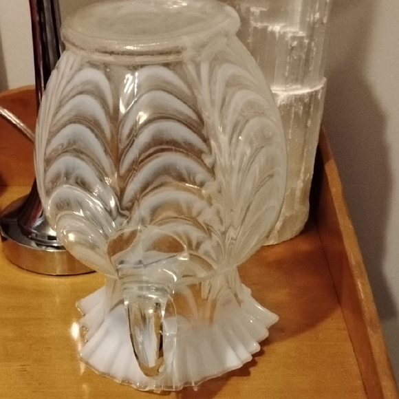 Elegant Swirled Glass Pitcher - Picture 11 of 14